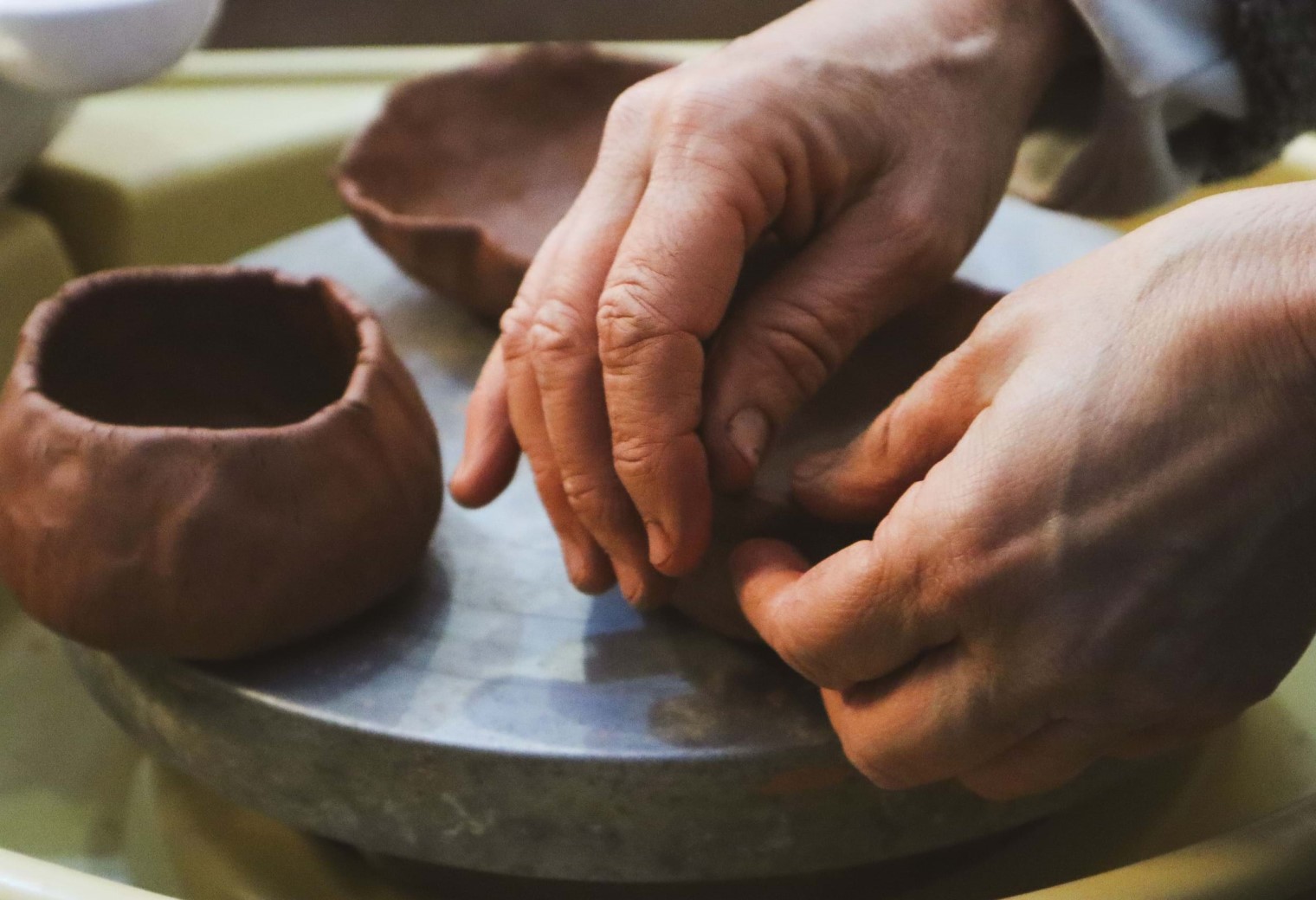 Workshop de Cerâmica – À roda das formas: A Taça